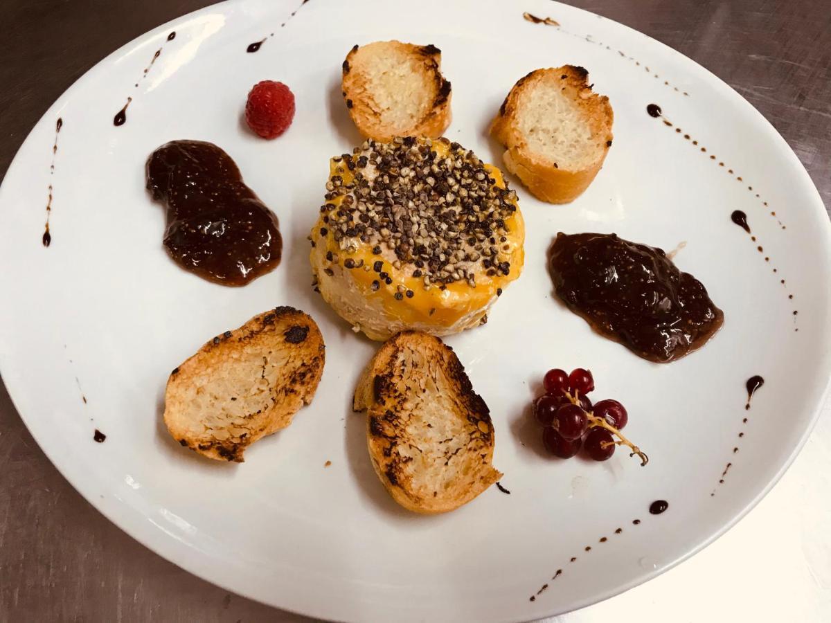 Hotel Restaurant L'Agapanthe 蓬德萨拉尔 外观 照片