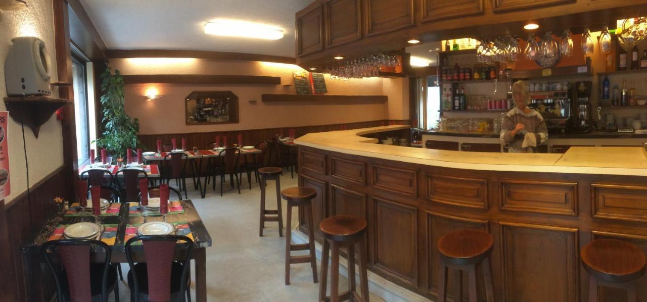 Hotel Restaurant L'Agapanthe 蓬德萨拉尔 外观 照片
