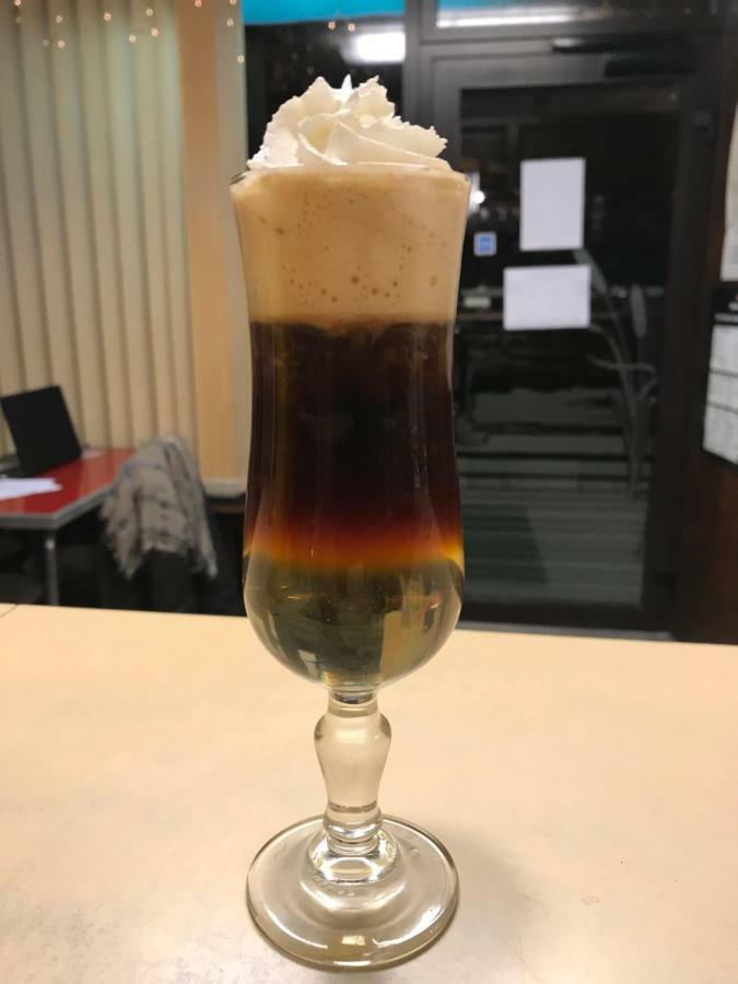 Hotel Restaurant L'Agapanthe 蓬德萨拉尔 外观 照片